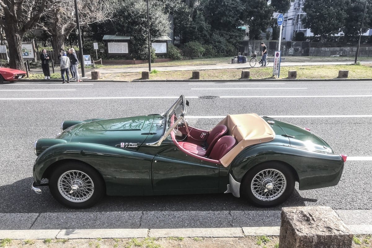 British roadsters could not remain in the ‘30s forever, though some tried to very hard (looking at you, Morgan). Some makers were quicker than others off the mark, of course. [&hellip;]