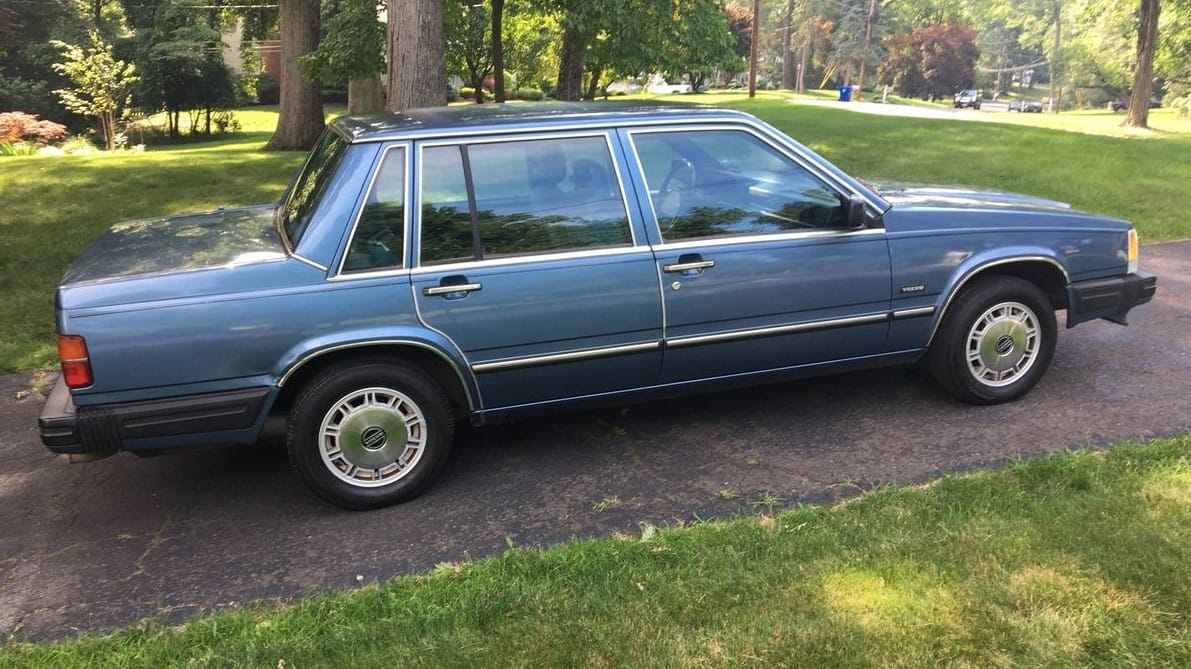 &nbsp; When the lease on my SE-R was up, rather than replacing it with another new, or newish, car, I went completely the other way and replaced it with the [&hellip;]