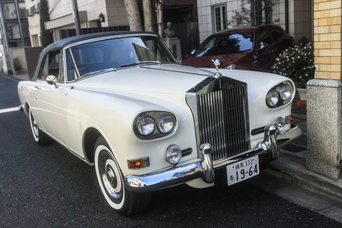 Coachbuilt cars – can’t live with ‘em, can’t afford ‘em. But somehow, some people with very deep pockets and a lot of taste can, so we can have a look [&hellip;]