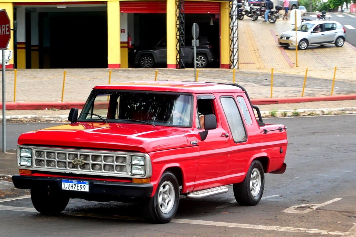 Photos from the Cohort by riveranotario. Time to check out some Ford truck variants, this time courtesy of Ford do Brasil with the added creative impulses of local customizing houses. [&hellip;]