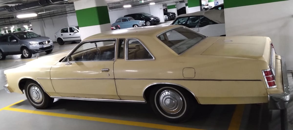 Photos from the Cohort by roshake. The topic of old large American cars found in Europe is a recurrent one here at CC, and this pair found in a Budapest [&hellip;]