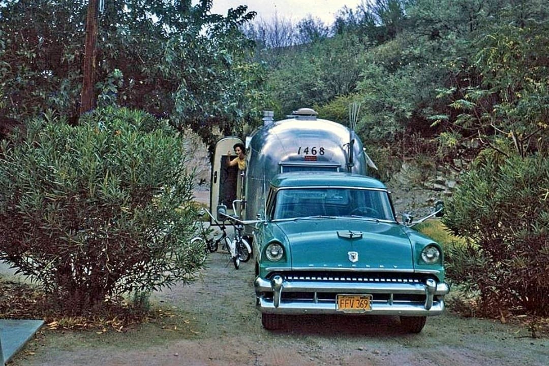 These galleries of old photos of cars and trailers traveling across the US usually seem to open up many memories for our readers. And why wouldn’t they? It’s the perfect [&hellip;]