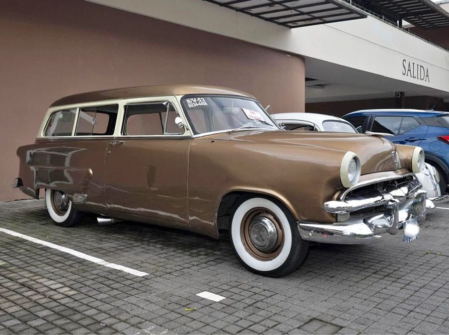 From earlier posts of mine, many have probably reached the logical conclusion that finding old American cars in the open is difficult in Central America. Not impossible, as there are [&hellip;]