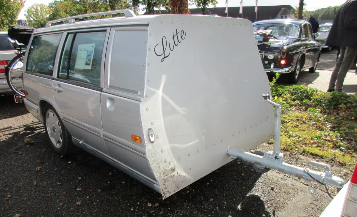 Car Show Outtakes: 1998 Volvo V90 And 1997 Volvo S90 - Measure Twice, Cut Once 3 1998 Volvo V90 with Volvo 960 based trailer - 3