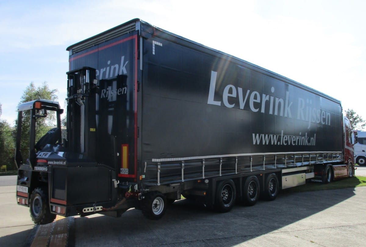 Leverink Rijssen - Scania R500 - Schmitz Cargobull SCB*S3 - 3