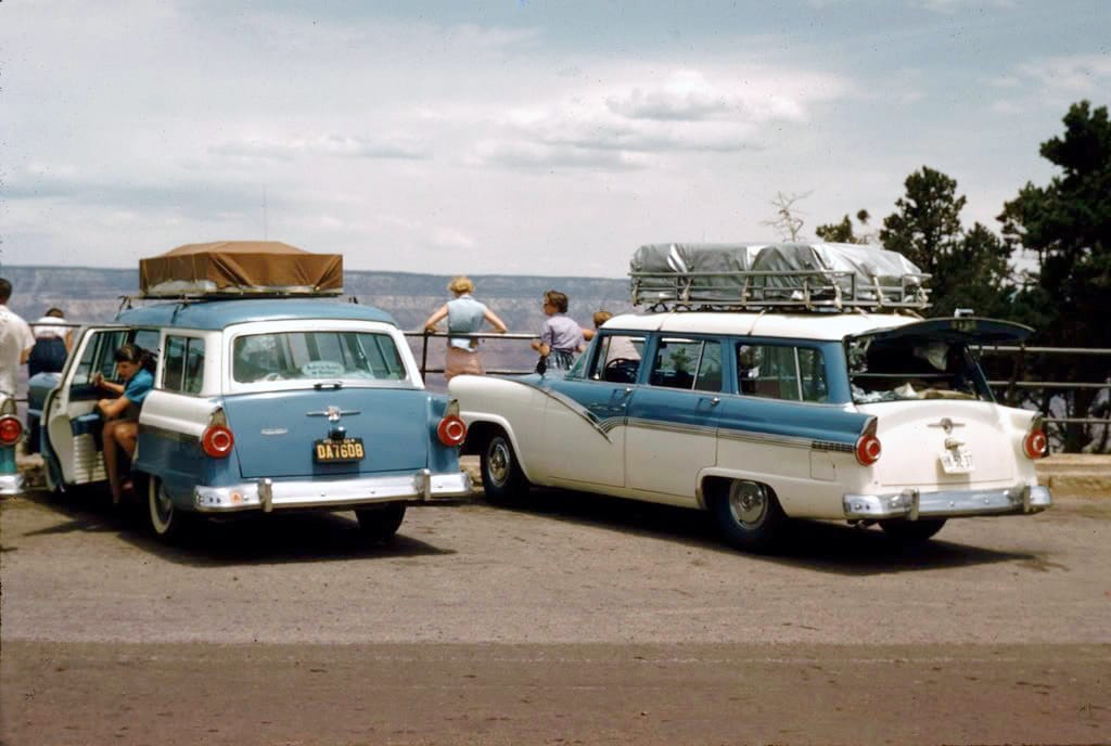 Time to celebrate once more the station wagons of yore. This time, in a collection that features them more or less in action as they used to appear on the [&hellip;]