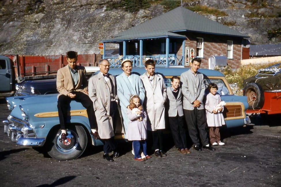 Text by Patrick Bell. Today we are going to look at some families with their cars. I am sure we all have been involved in this type of photo, some [&hellip;]