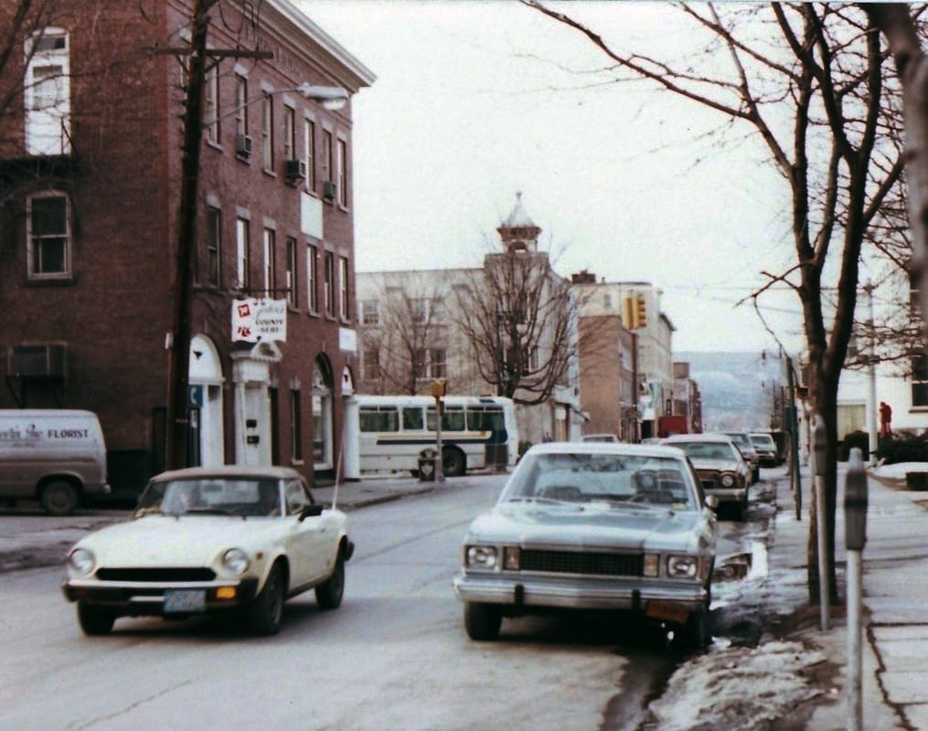 Text by Patrick Bell. For today’s tour we are heading to New York and visit a few smaller towns.  The furthest east I have been is Jackson, Mississippi, so none [&hellip;]