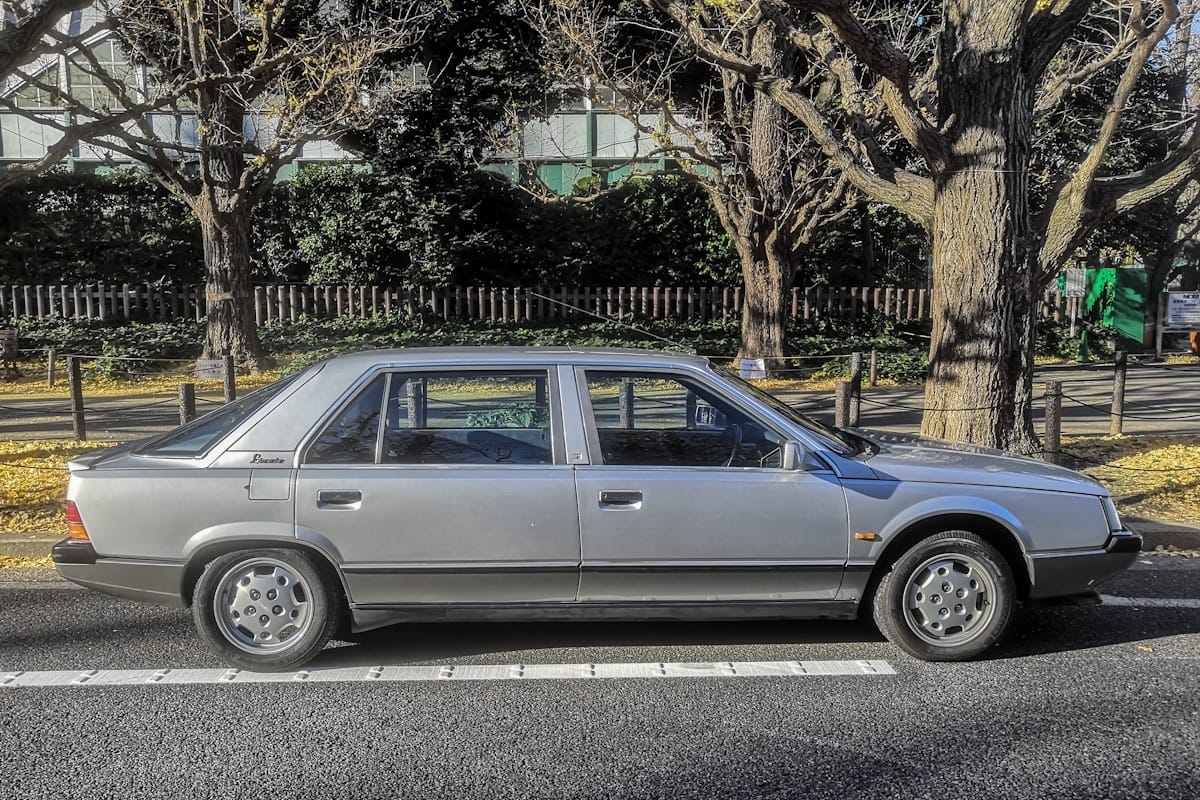 Yeah, it’s another one of those “Of all the weird and unlikely vehicles that Tokyo had in store, I never thought…” moments. I believe I had seen a Renault 25 [&hellip;]