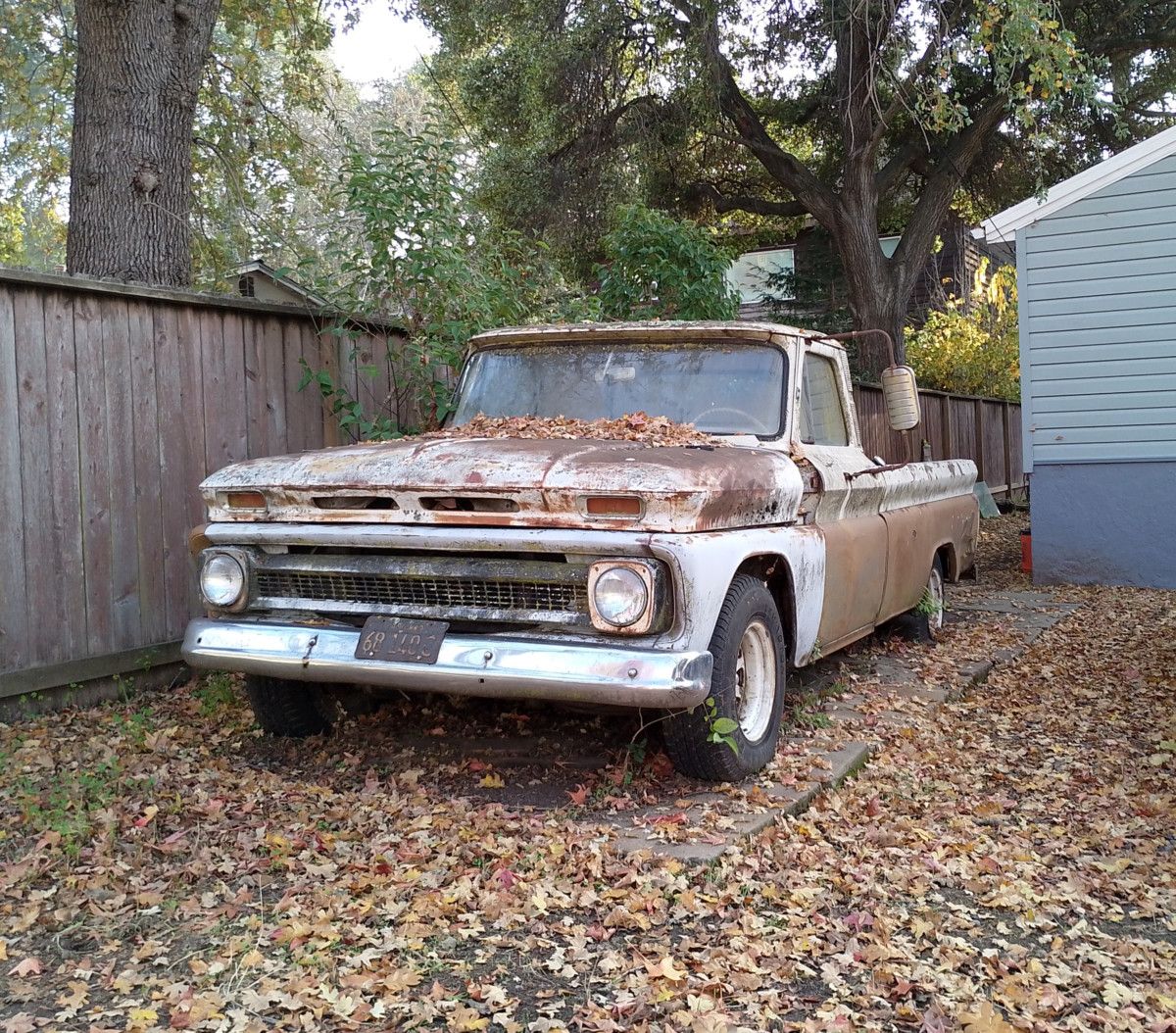 Old Chevy trucks never cease to show up in one form or another; after all these years, they remain neighborhood staples. And no, there’s nothing particularly extraordinary about this one [&hellip;]