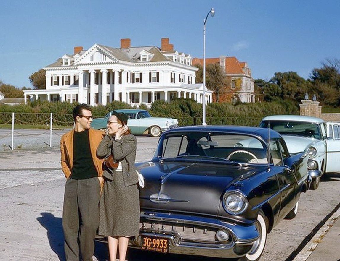 Text by Patrick Bell. Today we have another addition to our vintage Oldsmobile galleries.  There is a good selection of cars and people to view, so climb aboard! It may [&hellip;]