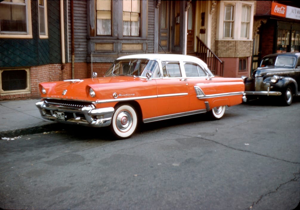 Text by Patrick Bell. Today we have a gallery of lovely fifties style two tone cars.  The color palettes and their application mushroomed in this decade, and we have a [&hellip;]