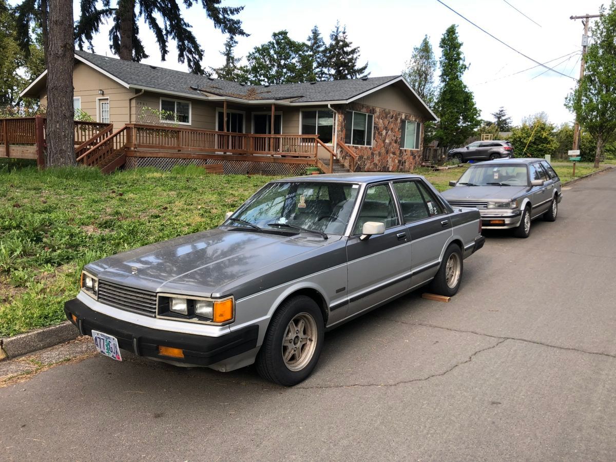 &nbsp; I’ve seen these two Maximas parked around town over the years, but never together. Is this a new thing? Did the owner of one buy the other? Is one [&hellip;]