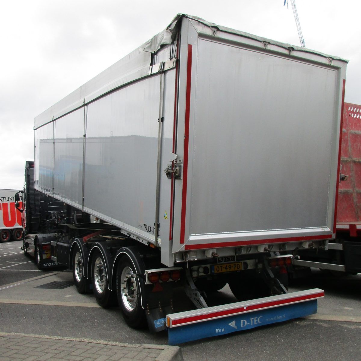 CC Global: 2023 Volvo FH Tractor And 2022 D-TEC Semi-Trailer - Hauling What Once Grew 7 Jos Verberk - Volvo FH and D-Tec Flexliner FL-3-S - 6