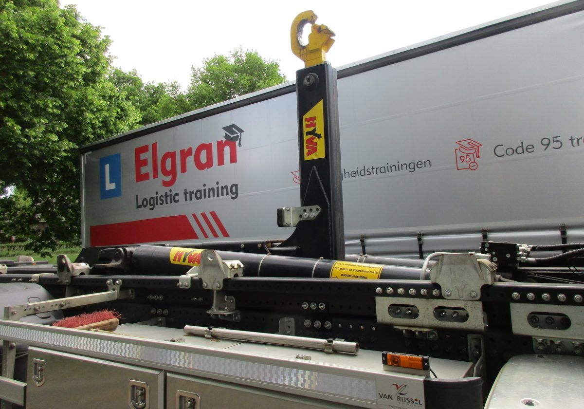 Kuijpers Metaalrecycling - DAF XF 530 FAN hooklift truck - 5