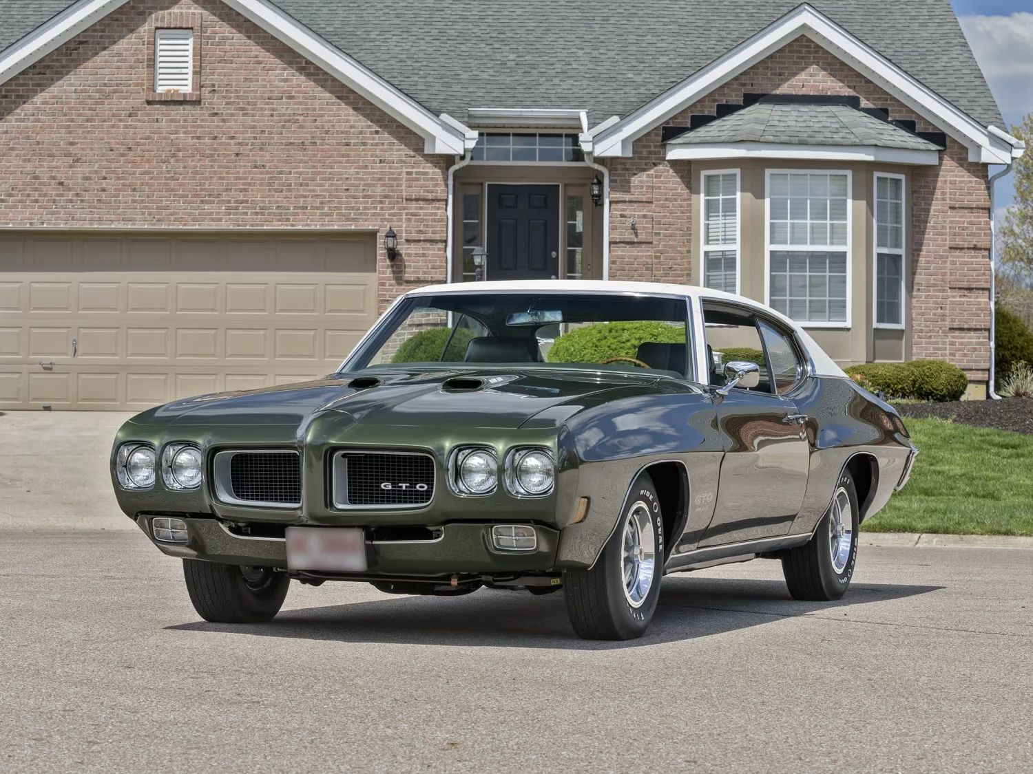 &nbsp; For 1970, GM senior management finally rescinded the corporate policy that limited intermediate-size cars to engines no bigger than 400 cubic inches. Buick, Oldsmobile, and Pontiac wasted no time [&hellip;]