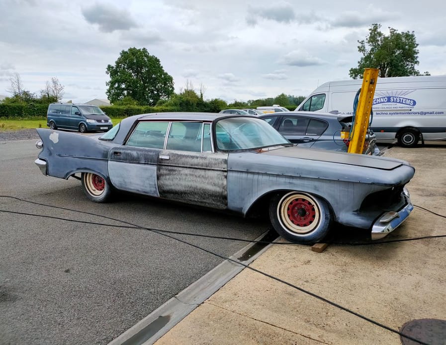 Here’s one rather sinister-looking find. It’s a creature-like automotive creation since its inception, and even more so in its current condition. A ’61 Imperial (Trim level? Crown or LeBaron? Your [&hellip;]