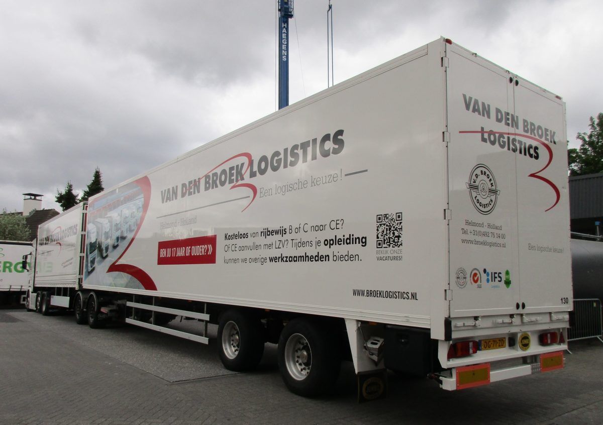 CC Global: Van den Broek's B-Double - B2B Logistics 5 Van den Broek - Scania R460 - Van Hool - Jumbo - B-double - 5
