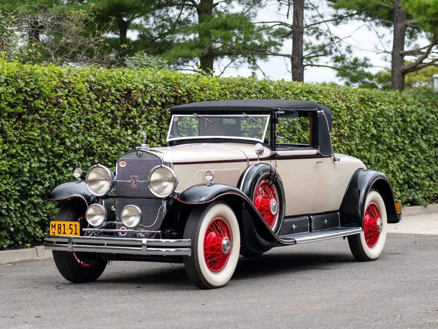 1929 Synchro-Mesh Transmission: How An Engineer From Oregon Took The Clash Out of Shifting Gears 19 Left front 3q view of a tan 1929 Cadillac convertible coupe with red wire wheels and whitewall tires