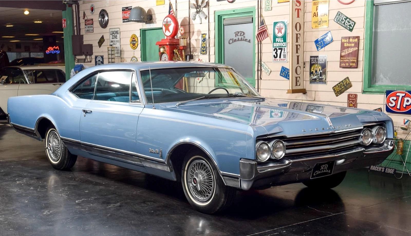 &nbsp; The full-size Oldsmobile line was all-new for 1965, with crisp new styling, a new engine, a new transmission, and a new mid-level trim series called Delta 88. Car Life [&hellip;]