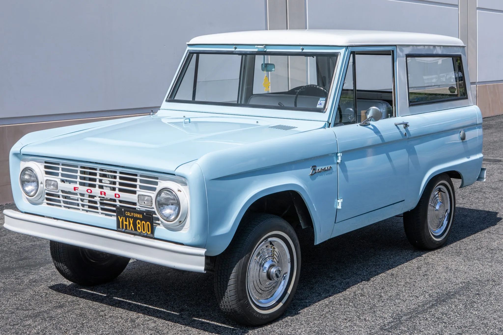&nbsp; In the mid-’60s, Ford Motor Company studied the Jeep CJ-5 and International Scout and declared, “We can do that!” The result: the 1966 Ford Bronco, a boxy little SUV [&hellip;]