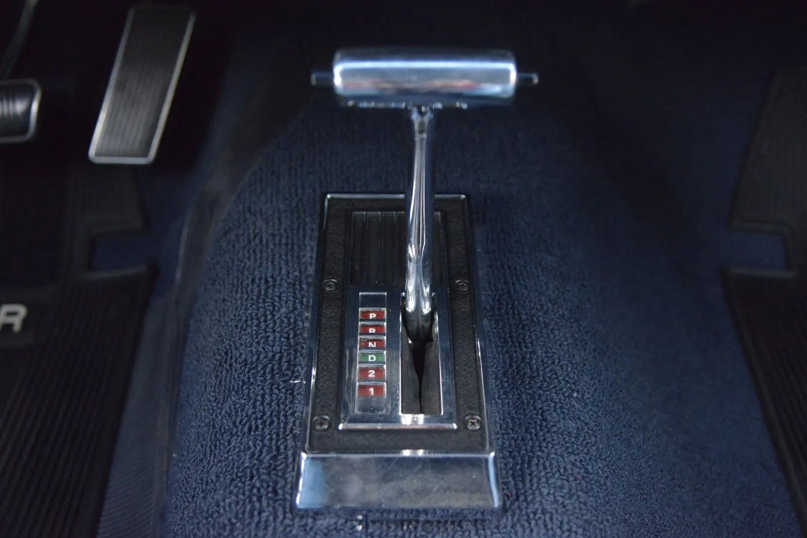SelectShift Cruise-O-Matic floor shifter in a 1968 Mercury Cougar with blue carpeting and no console