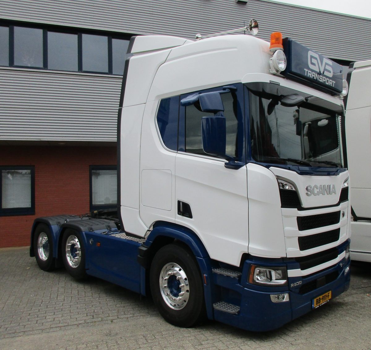 GVS Transport - Scania R530 V8 6x2/4 tractor