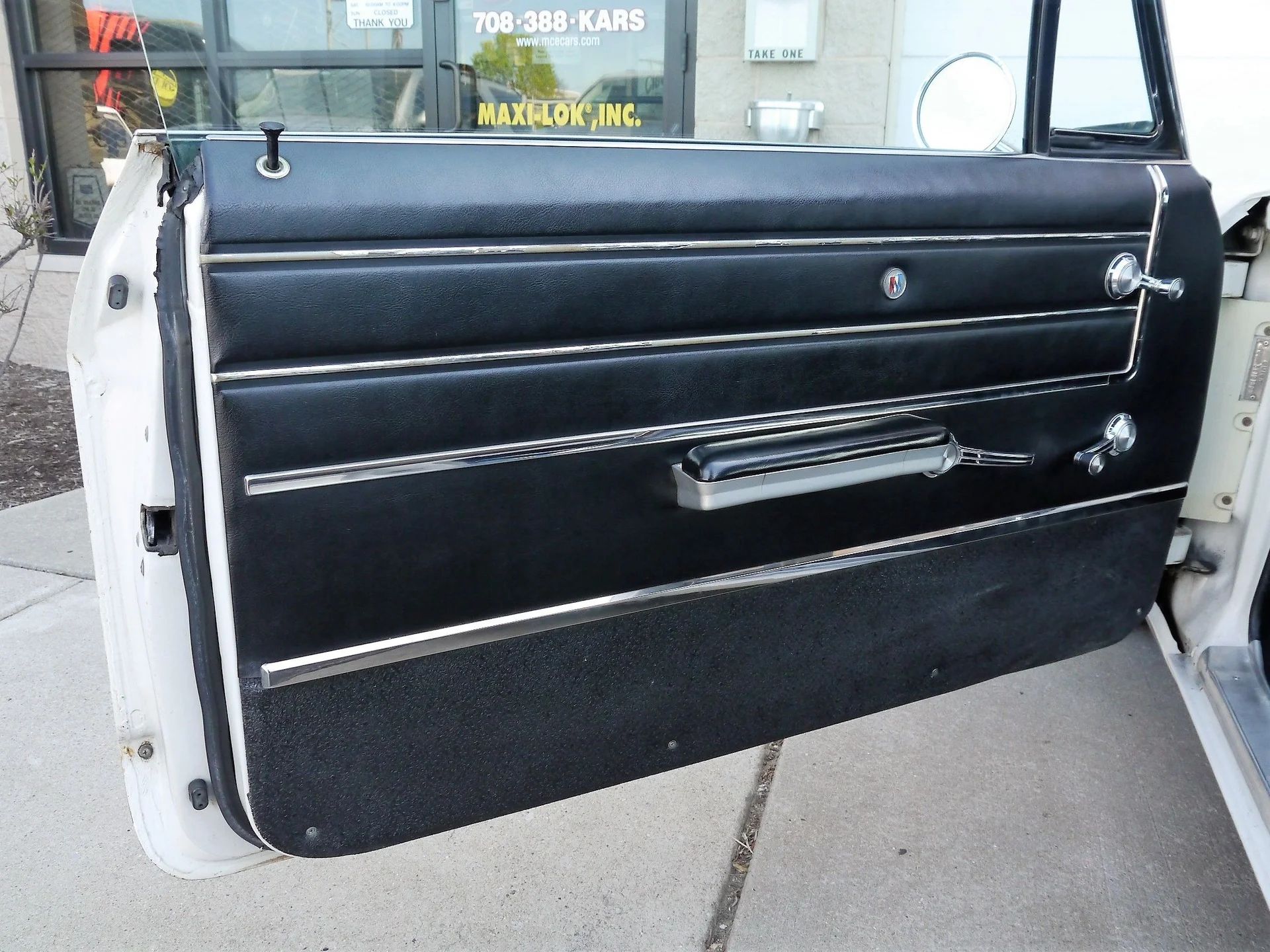 Full-Size Buicks Of The 1960s: How Buick Reinvented Its Lineup Between 1959 And 1970 20 Door trim of a 1965 Buick Wildcat Deluxe two-door hardtop with black interior