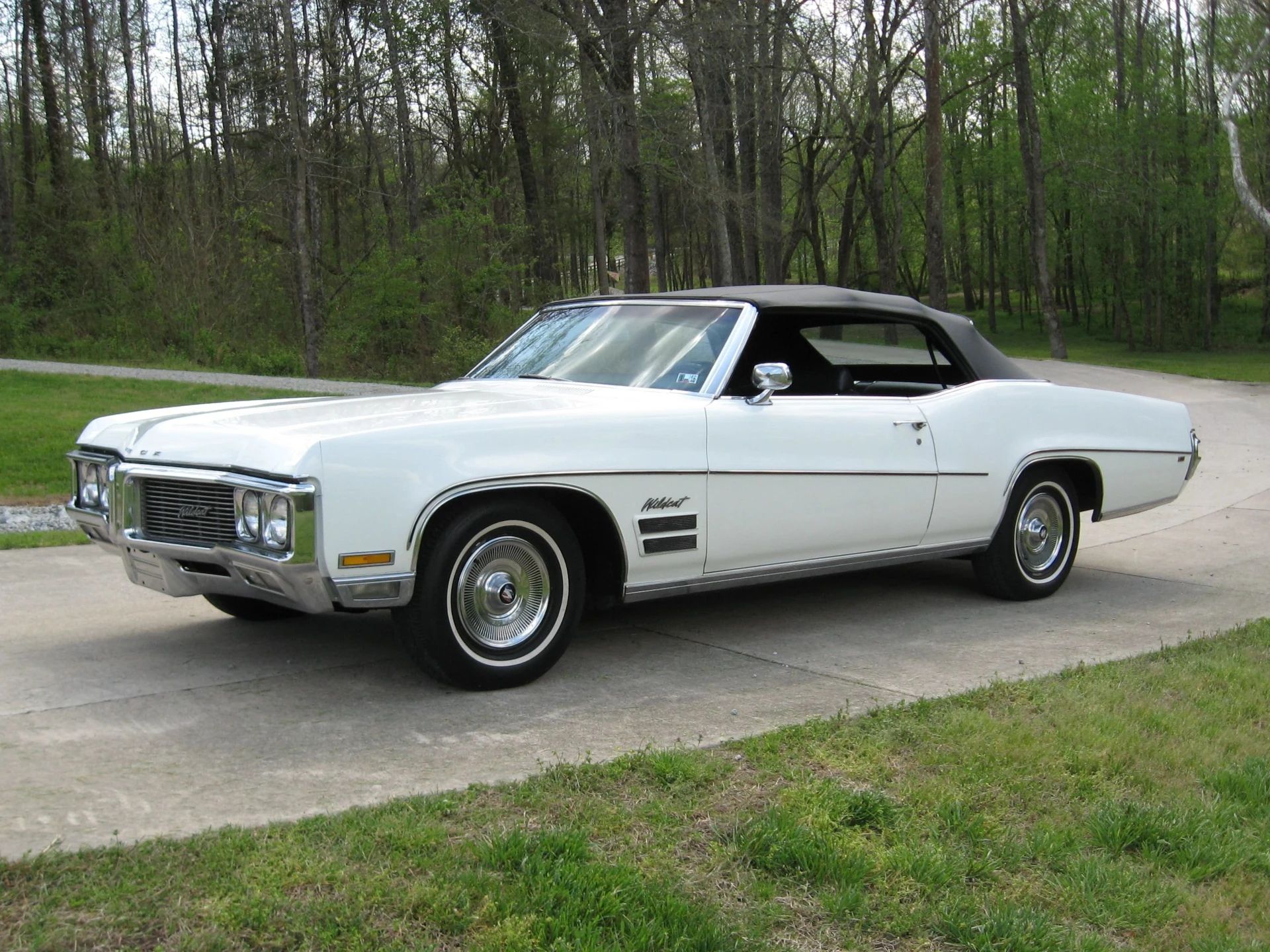 Full-Size Buicks Of The 1960s: How Buick Reinvented Its Lineup Between 1959 And 1970 28 Left front 3q view of a white 1970 Buick Wildcat Custom convertible with the top up