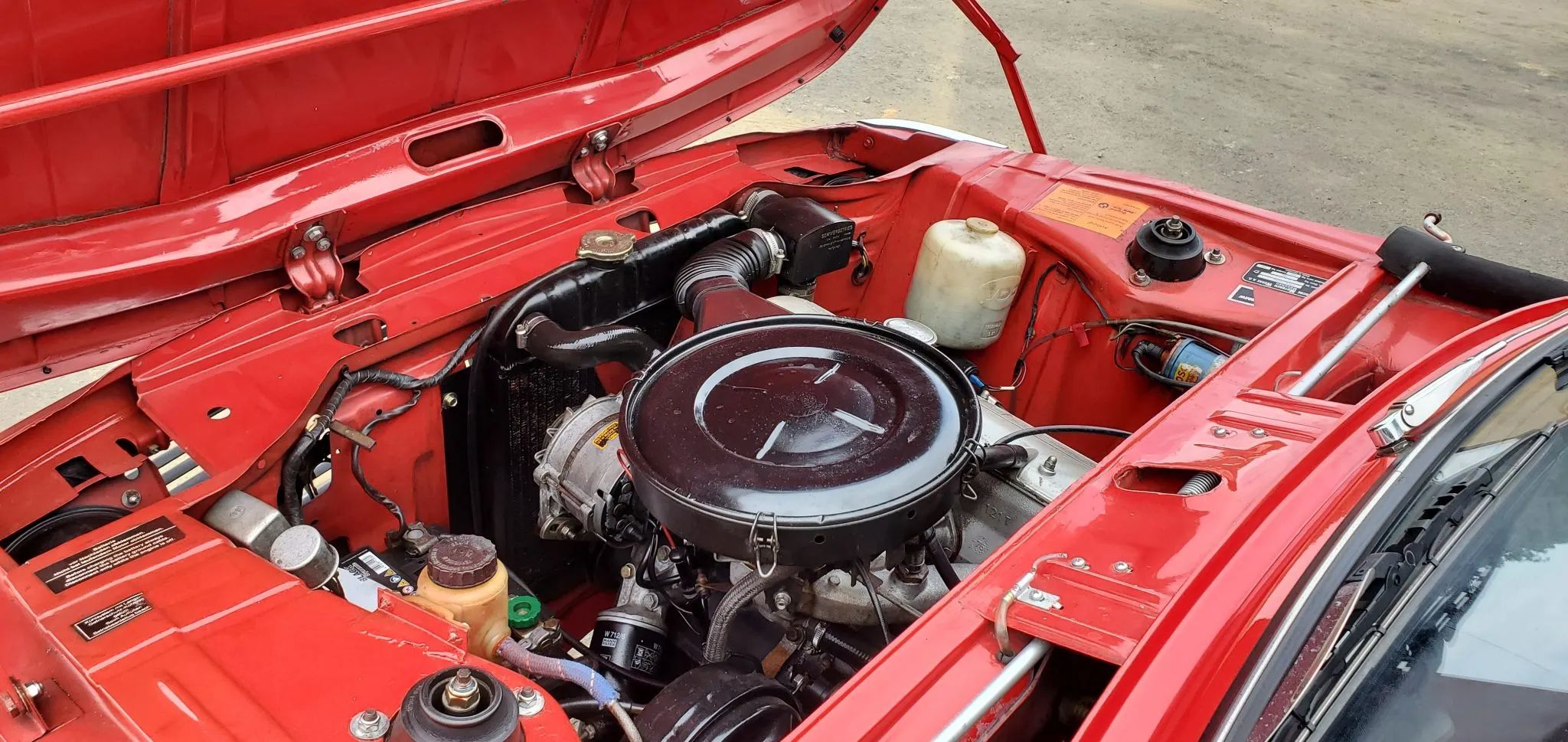 1972 BMW 2000 Touring – Rare BMW 2002 Hatchback Version, Never Sold In The U.S. 8 Engine in a red 1972 BMW 1800 Touring