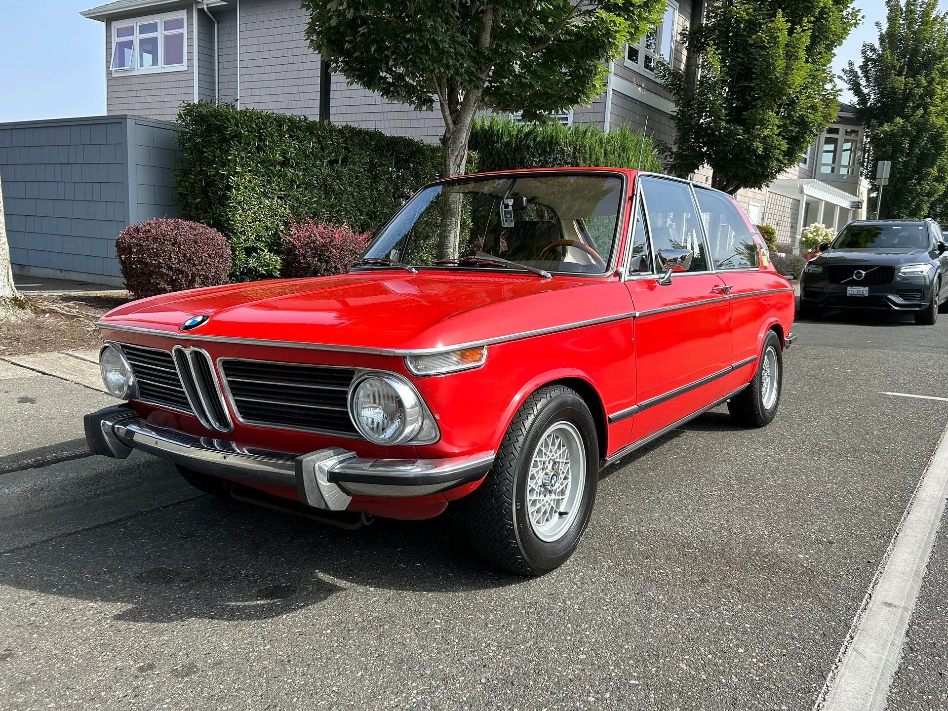 1972 BMW 2000 Touring – Rare BMW 2002 Hatchback Version, Never Sold In The U.S. 3 Left front 3q view of a Verona Red 1971 or 1972 BMW 2000 Touring