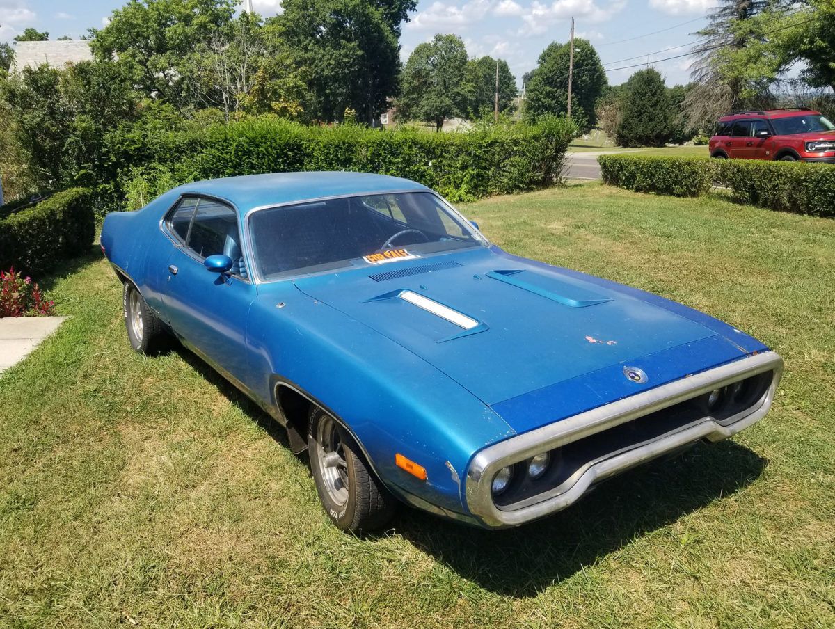 I don’t see Wile E. Coyote anywhere near this 1972 Road Runner for sale posted at the CC Cohort by Hyperpack. However, it doesn’t take a lot of viewing to [&hellip;]