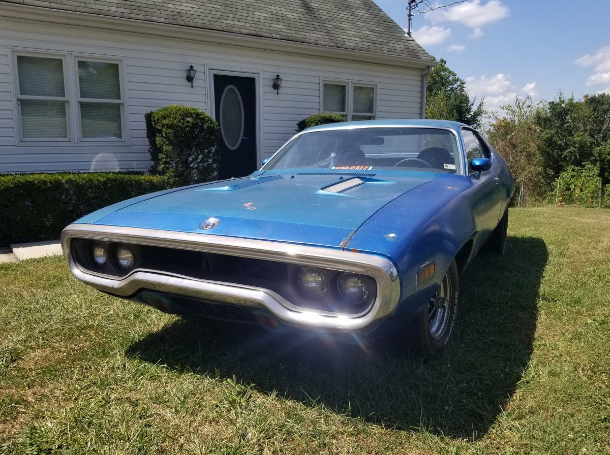 Front Lawn Deal: 1972 Plymouth Road Runner For Sale - ACME Tools Needed To Fix This Classic 8 54717209915 97b3e32cdc k
