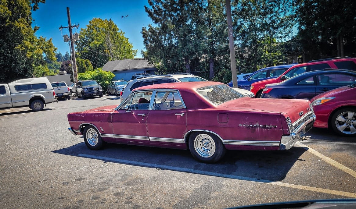 A Gallery Of Vintage Car Finds By Ralf K 8 Captura de pantalla 2025 08 04 15.08.55