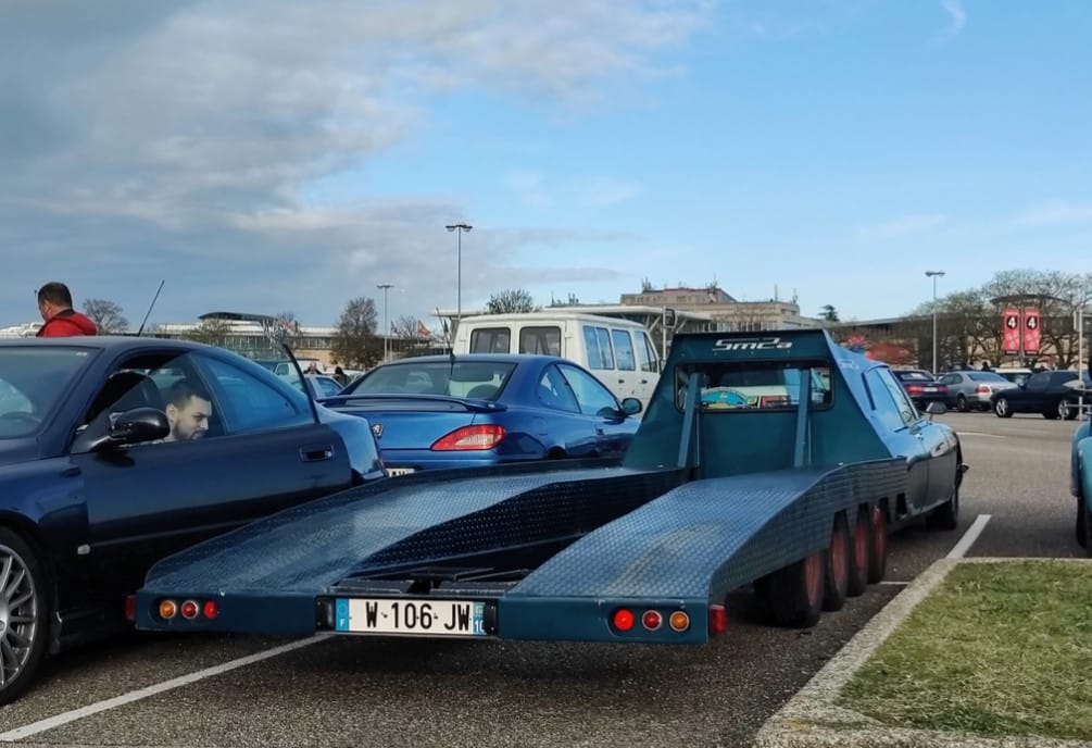 Rare Find: 1977 Citroën SM Tissier Auto Transporter - French Luxury Meets Utility 4 Captura de pantalla 2025 08 17 16.27.06