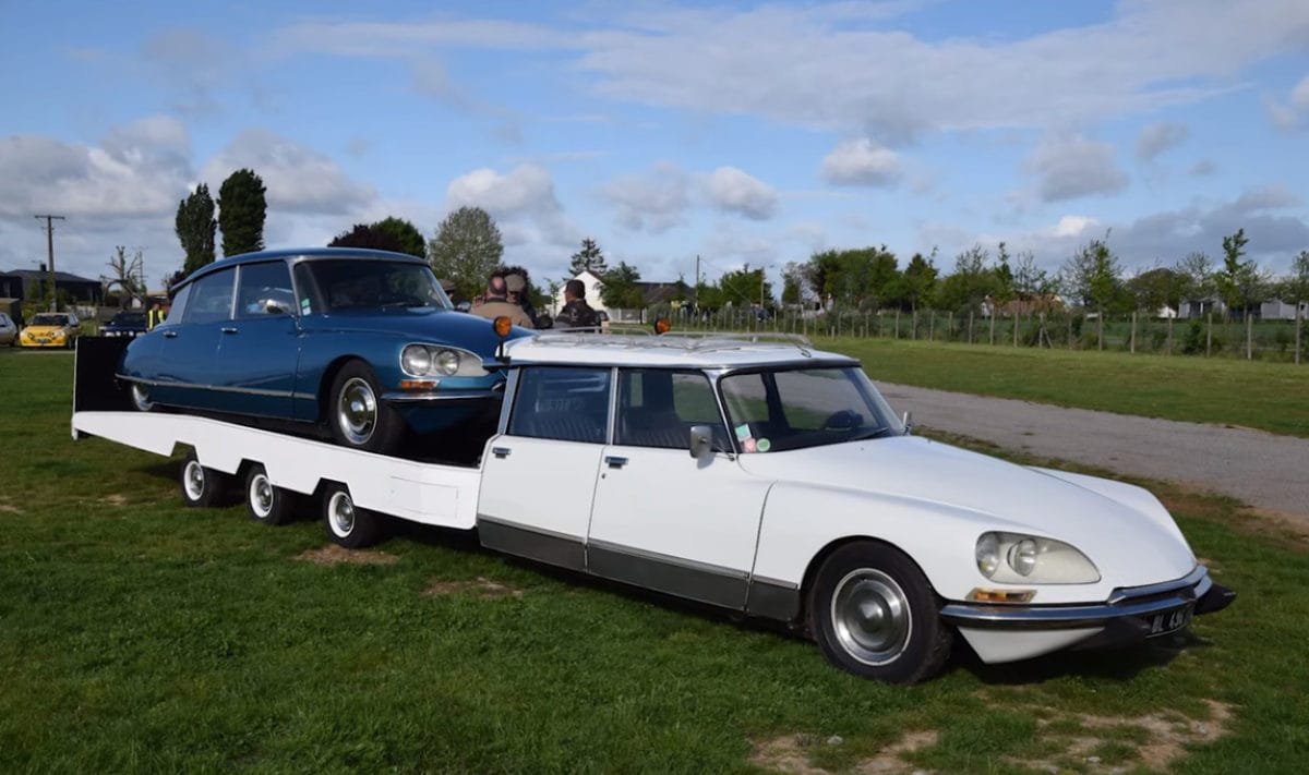 Rare Find: 1977 Citroën SM Tissier Auto Transporter - French Luxury Meets Utility 3 Captura de pantalla 2025 08 21 15.57.38