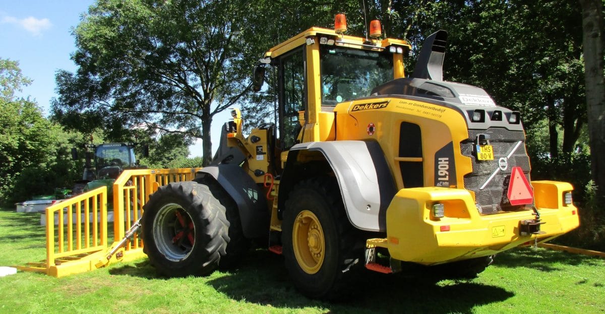 CC Global: 2024 And 2025 Harvest Days - Agro-Modernities And Their Supporters 17 Dekkers - Volvo L90H wheel loader - 2