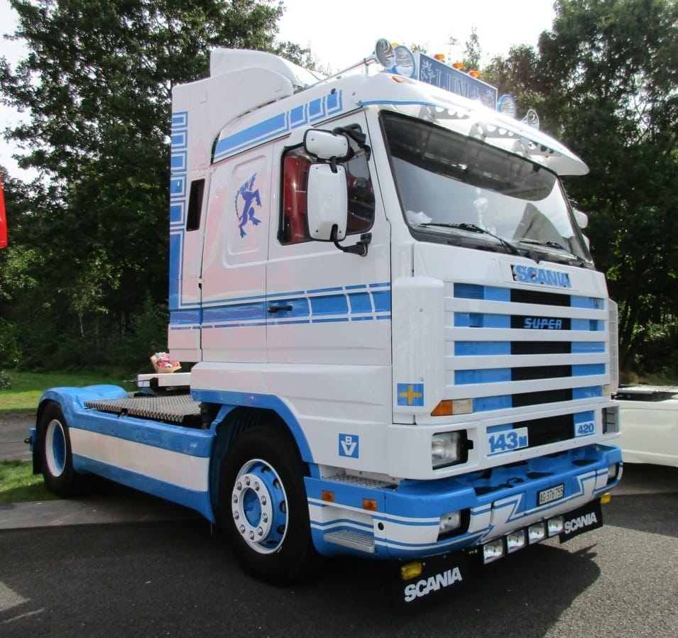 Truck Show Outtake: 1995 Scania R143H-420 V8 Streamline 6x2 - What Truckers Wanted 7 Scania 143M-420 V8 Streamline 4x2 tractor (Topline roof)