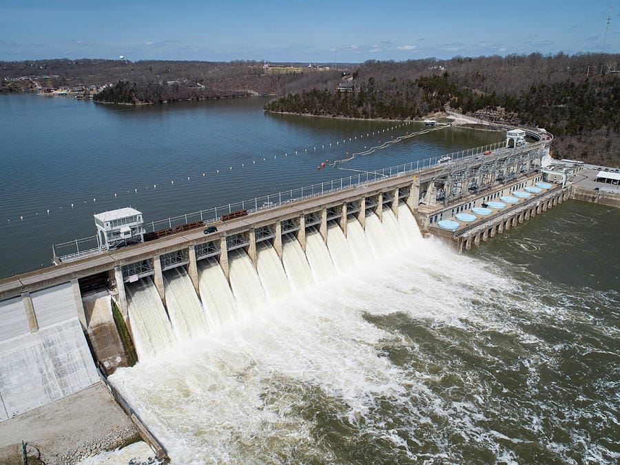CC Roadtrip Documentary: Fresh Harvests On Familiar Ground 21 bagnell dam