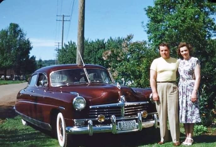 Vintage Snapshots: Hudsons and Their People In Their Best Era 8 e823a18f05f2caa4a3ff56e5152b605f