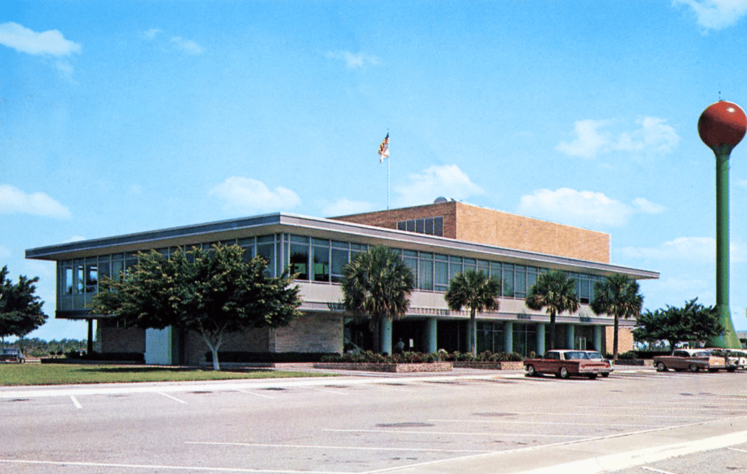 Vintage Postcards: Dining In Style – Modernist Restaurants Of The 1950s And 1960s 7 Captura de pantalla 2025 09 11 18.44.24