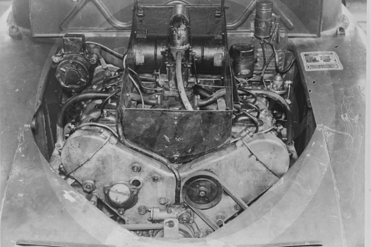 tatra V8 engine