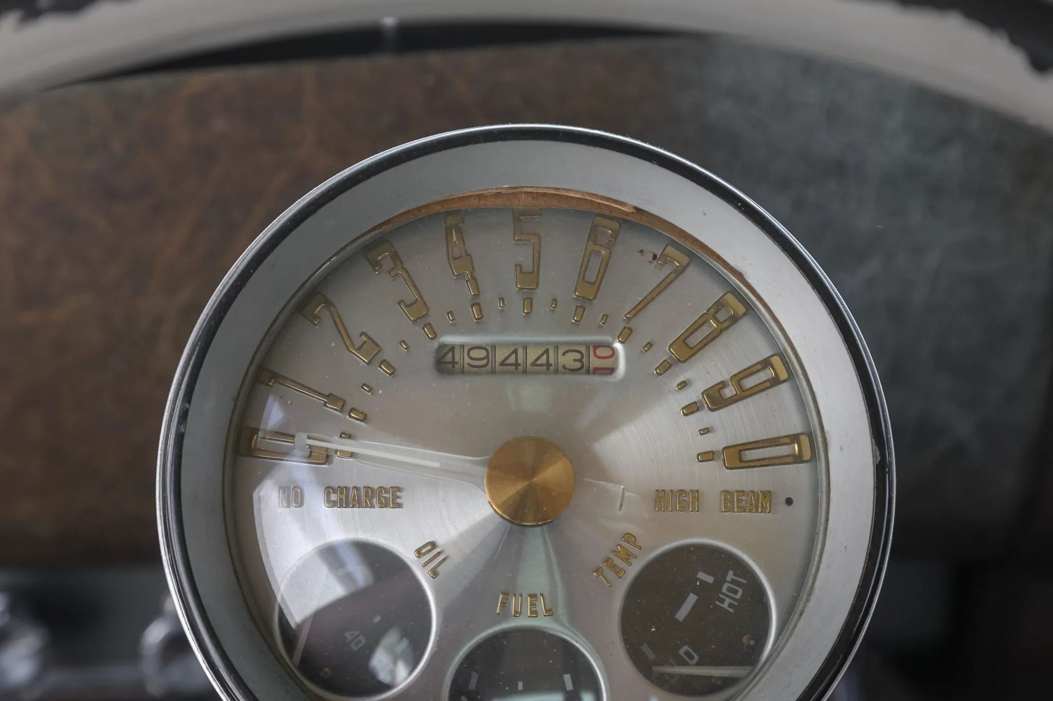 From Chrome To Clear Plastic: Bold Steering Wheels Of The 1950s & 1960s 10 Closeup of the Uniscope instrument pod in a 1950 Nash Statesman Super