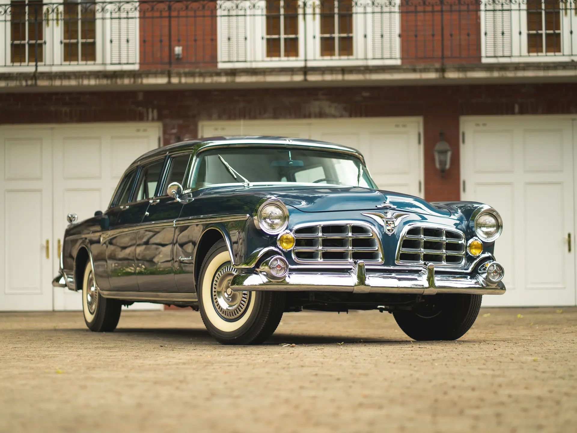 Chrysler's Unusual 1949–1955 Four-Wheel Disc Brakes: A Very Different Kind of Disc 29 Right front 3q view of a blue 1955 Imperial Crown