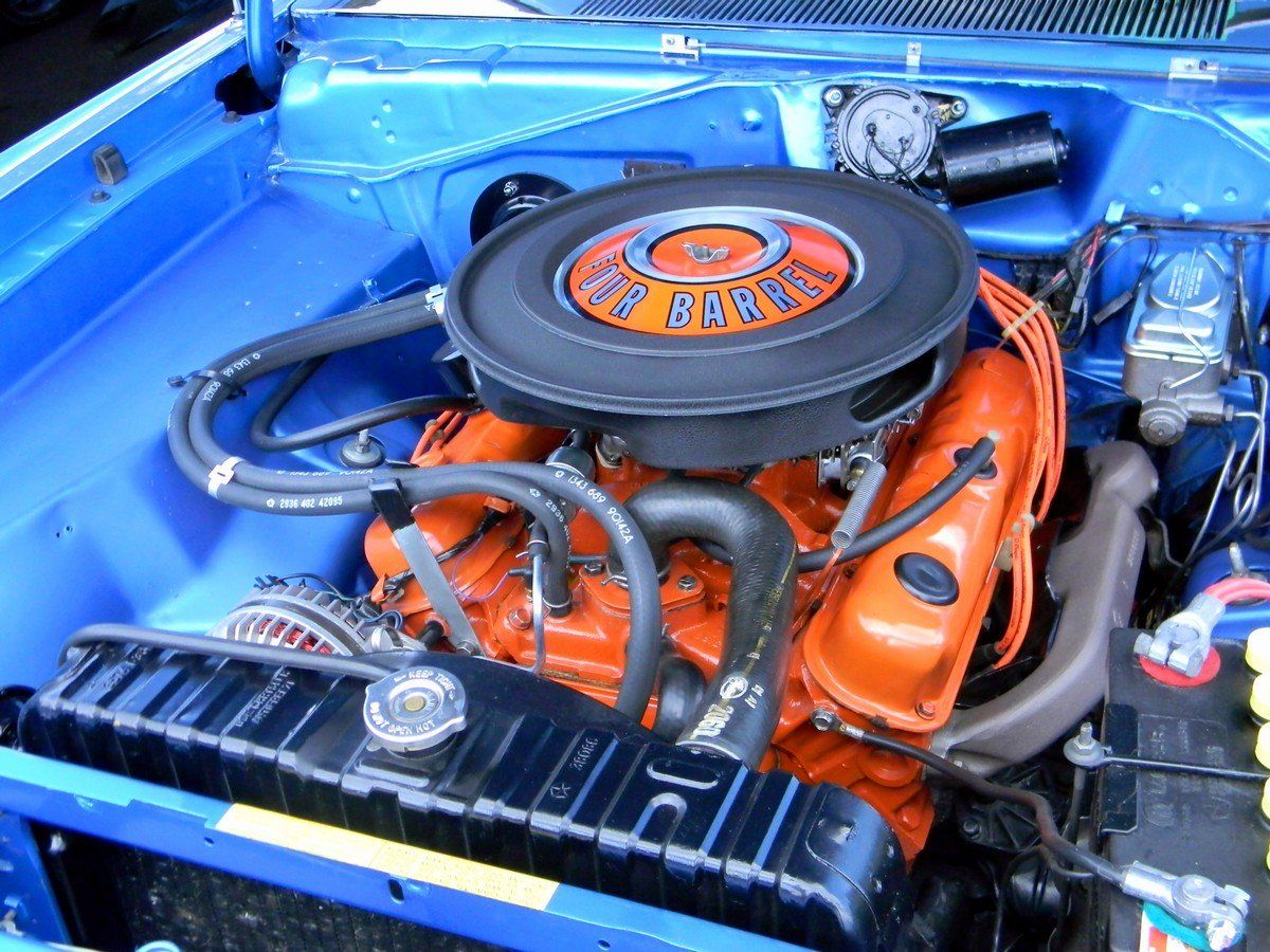 1971 Dodge Challenger R/T: A Halloween Escape Machine 8 2671