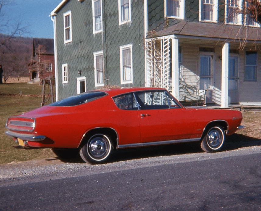 Classic American Fastbacks Of The 1960s & 1970s In Vintage Photos 8 Captura de pantalla 2025 10 10 17.09.40