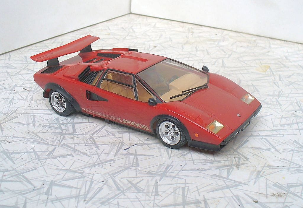 Countach1