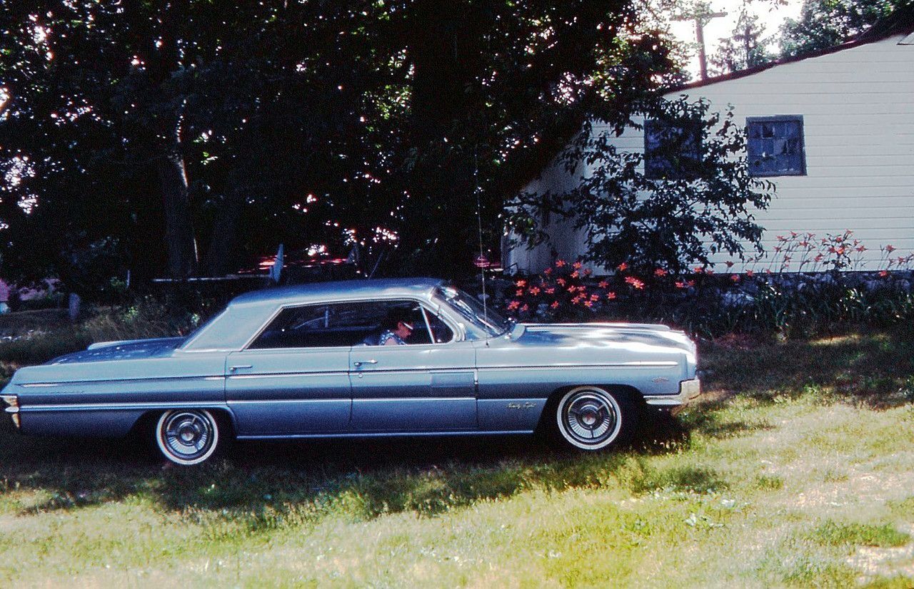 Vintage Photos Of Oldsmobile During Its Golden Era – 1960s–1970s 4
