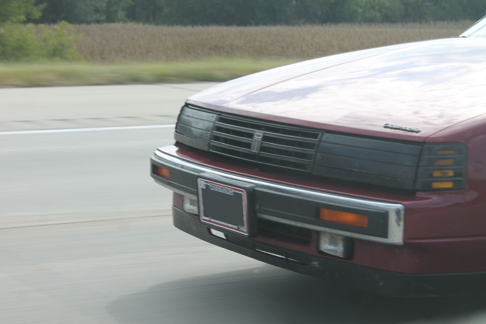 Curbside Musings: 1987 Oldsmobile Toronado Troféo – Inedible? 3 1987 Oldsmobile Toronado Troféo. Somewhere on I-80 in Nebraska. Monday, September 29, 2025.