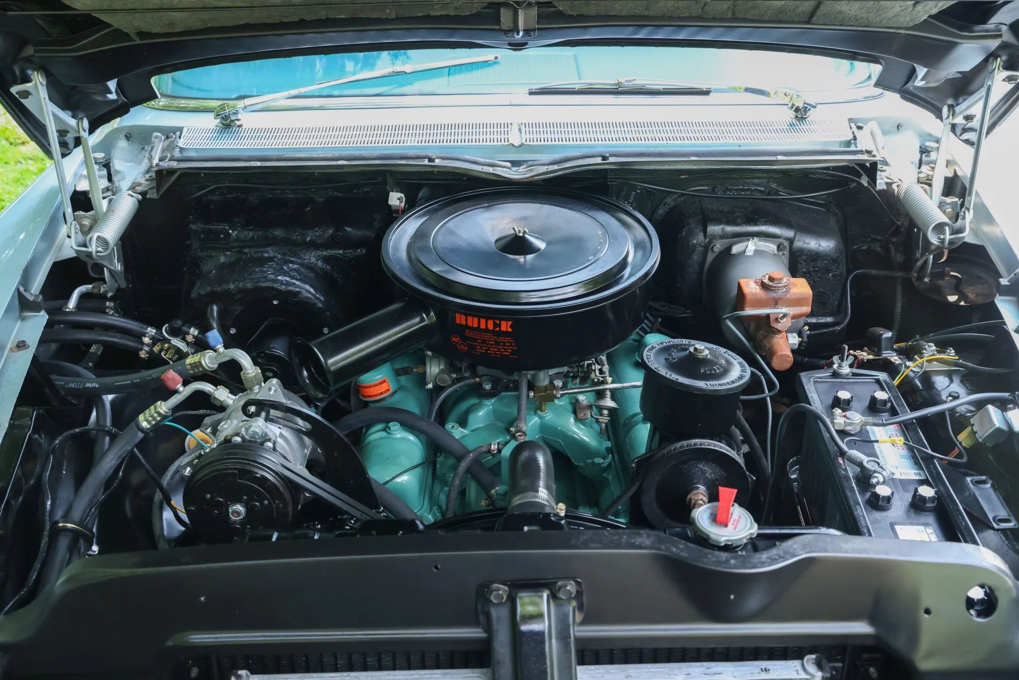 Buick 364 engine under the hood of a 1958 Buick Limited
